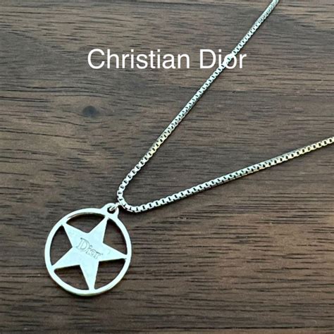 dior ネックレス 星|DIOR .